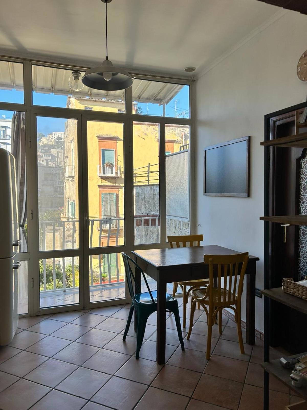 B&B Next Stop Napoli Bagian luar foto