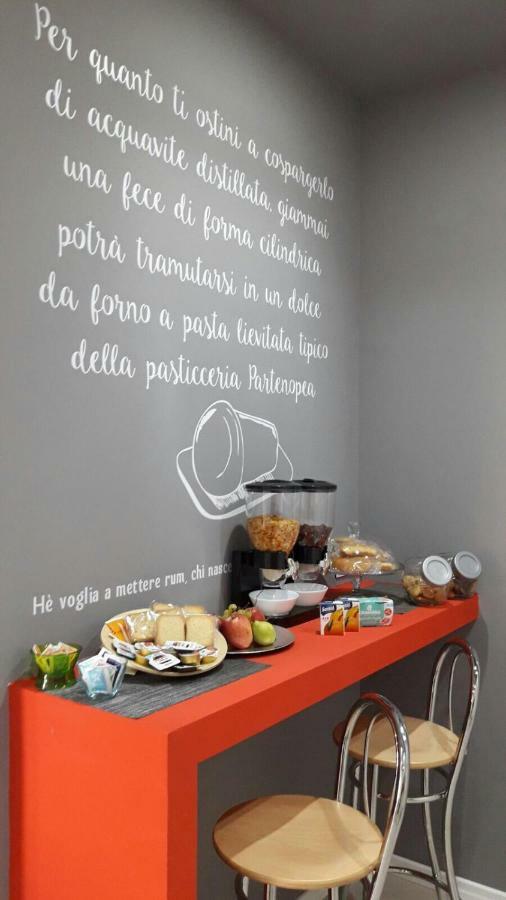 B&B Next Stop Napoli Bagian luar foto
